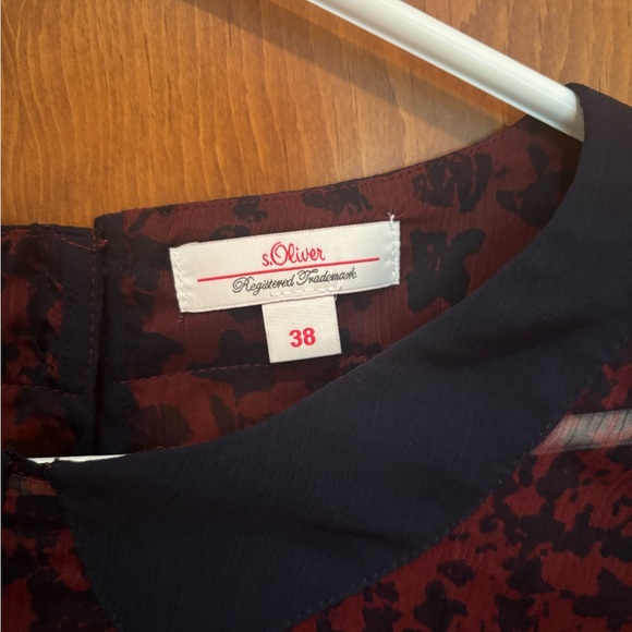 s.Oliver 3/4 length sleeve blouse. Burgundy and navy blue - Picture 4 of 4